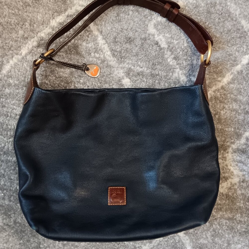 Large dooney bourke vintage hobo shoulder bag black leather excellent condition